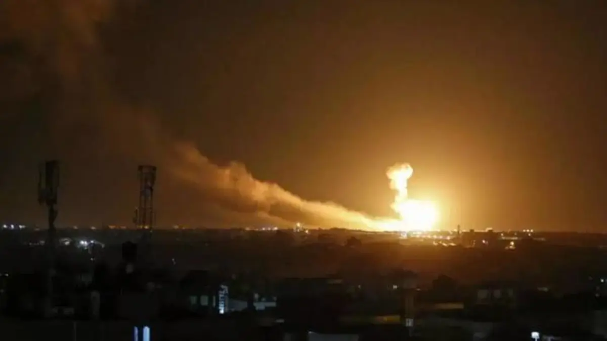 بالفيديو- القصف الاسرائيلي ليلاً في محيط دمشق