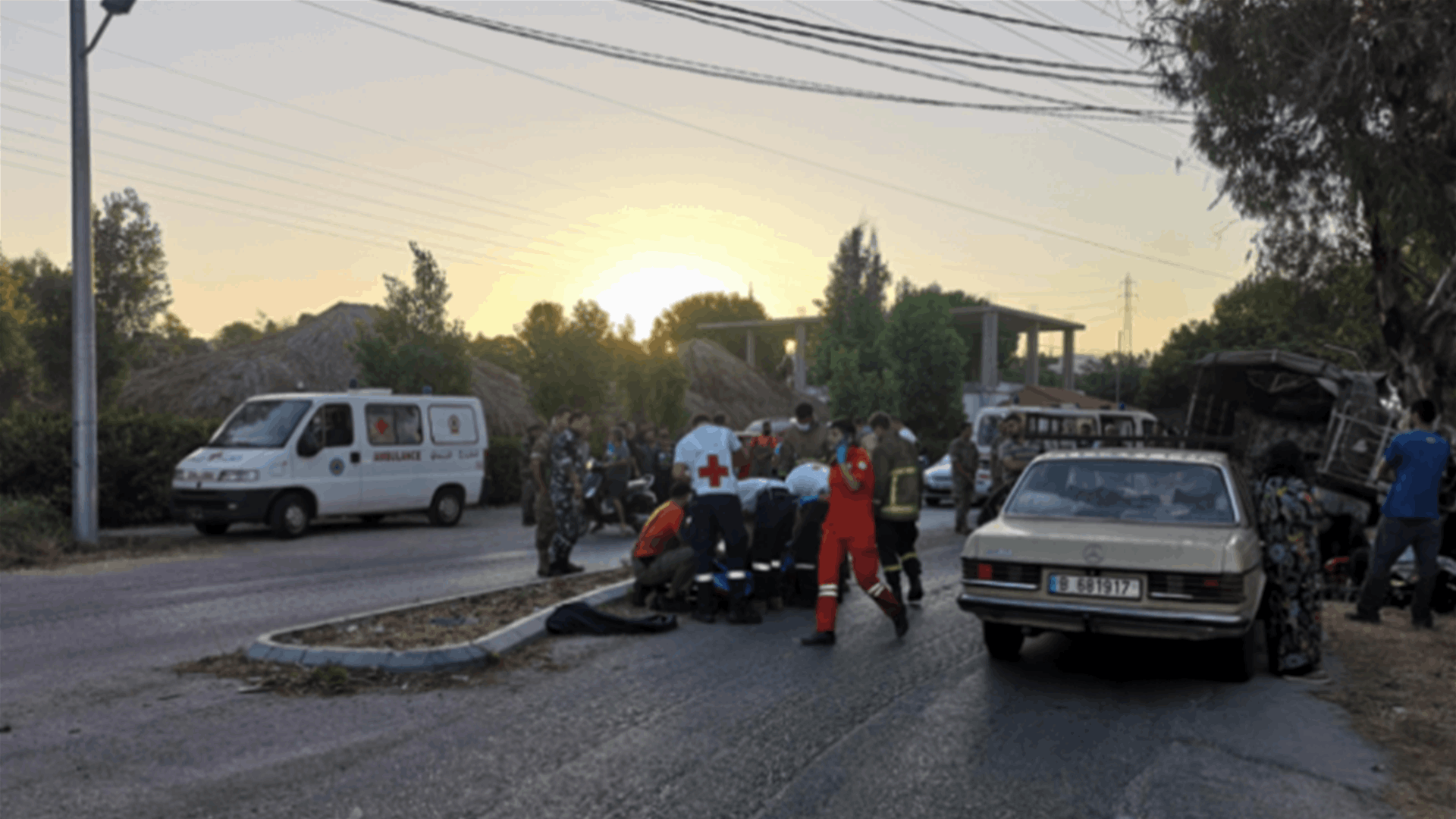 النعاس غلب السائق: قتيلان و9 جرحى في حادث سير على طريق جران البترونية