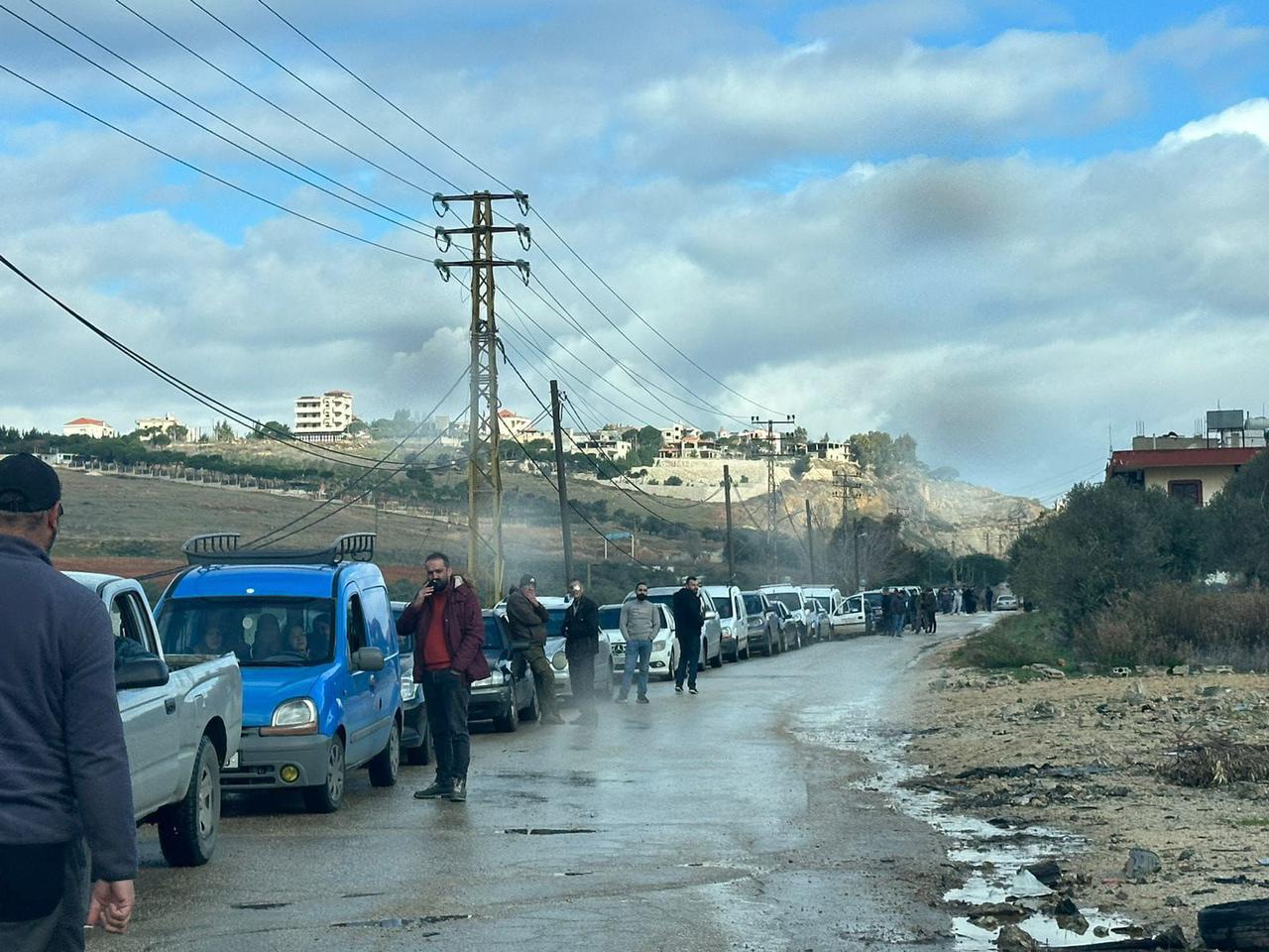 بالفيديو- مواطنون في طريقهم الى بلدة الخيام